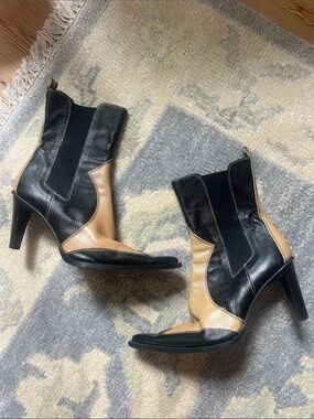 bebe Two-Tone Black and Tan Textured Pointed-Toe Ankle Boots